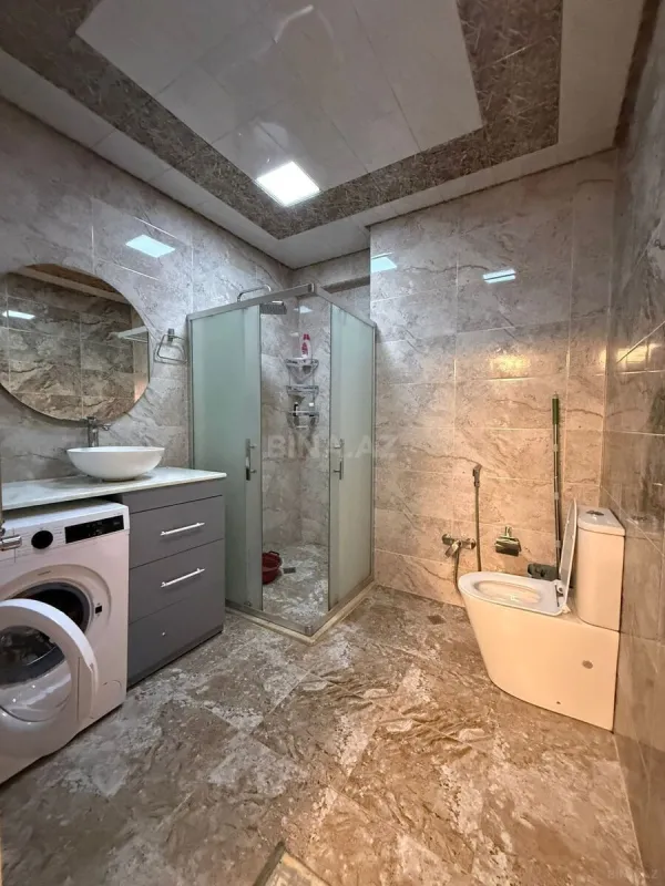 Satılır 3 otaqlı mənzil 107 m²