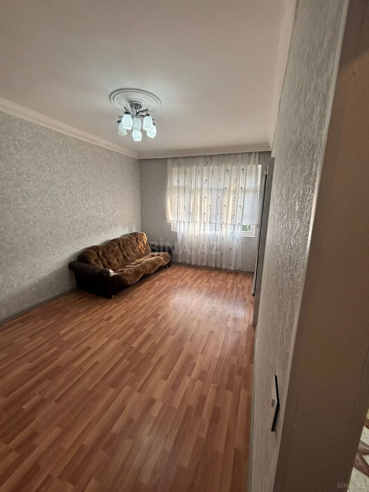 Satılır 2 otaqlı mənzil 32 m²