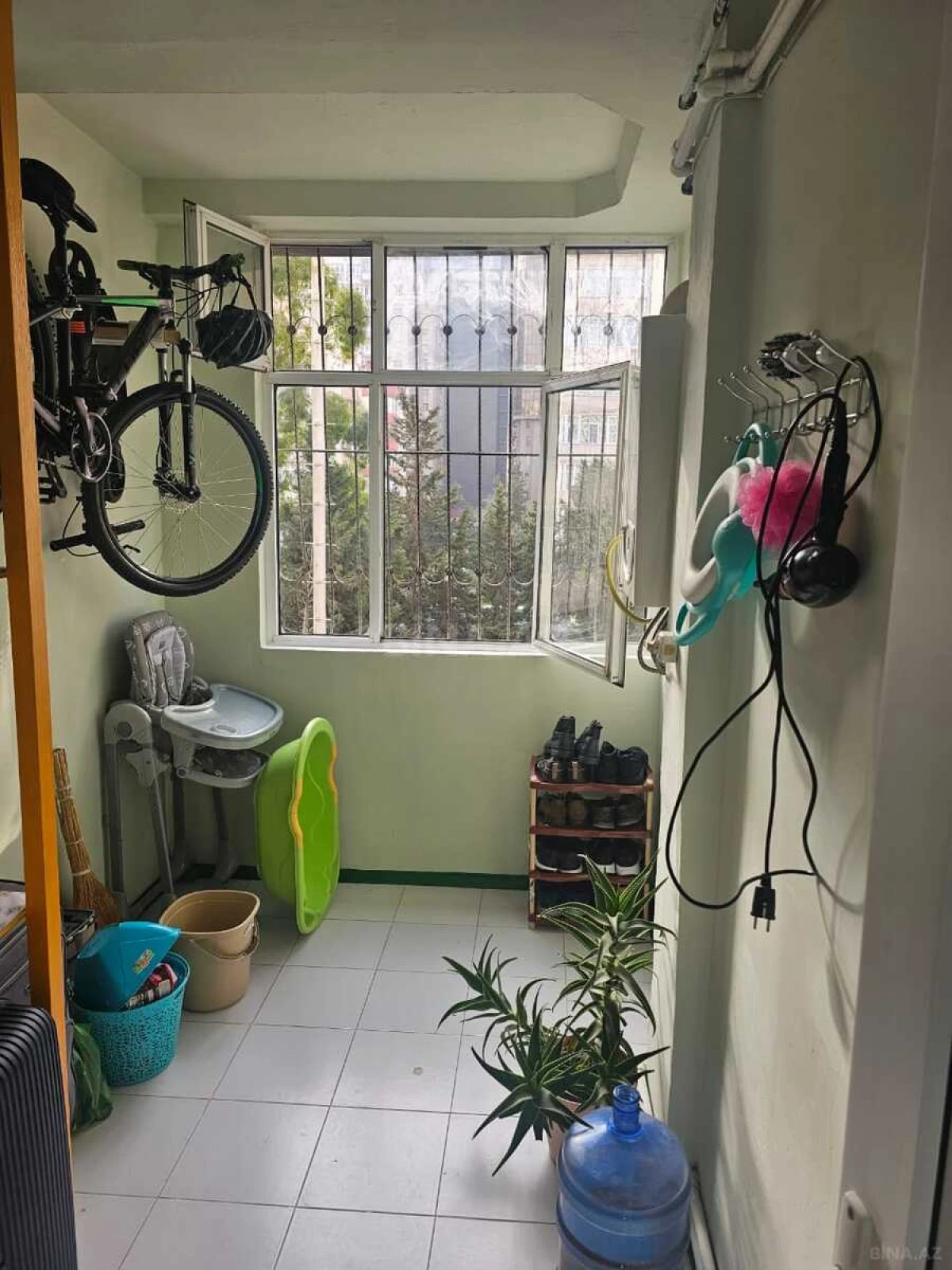 Satılır 3 otaqlı mənzil 105 m²