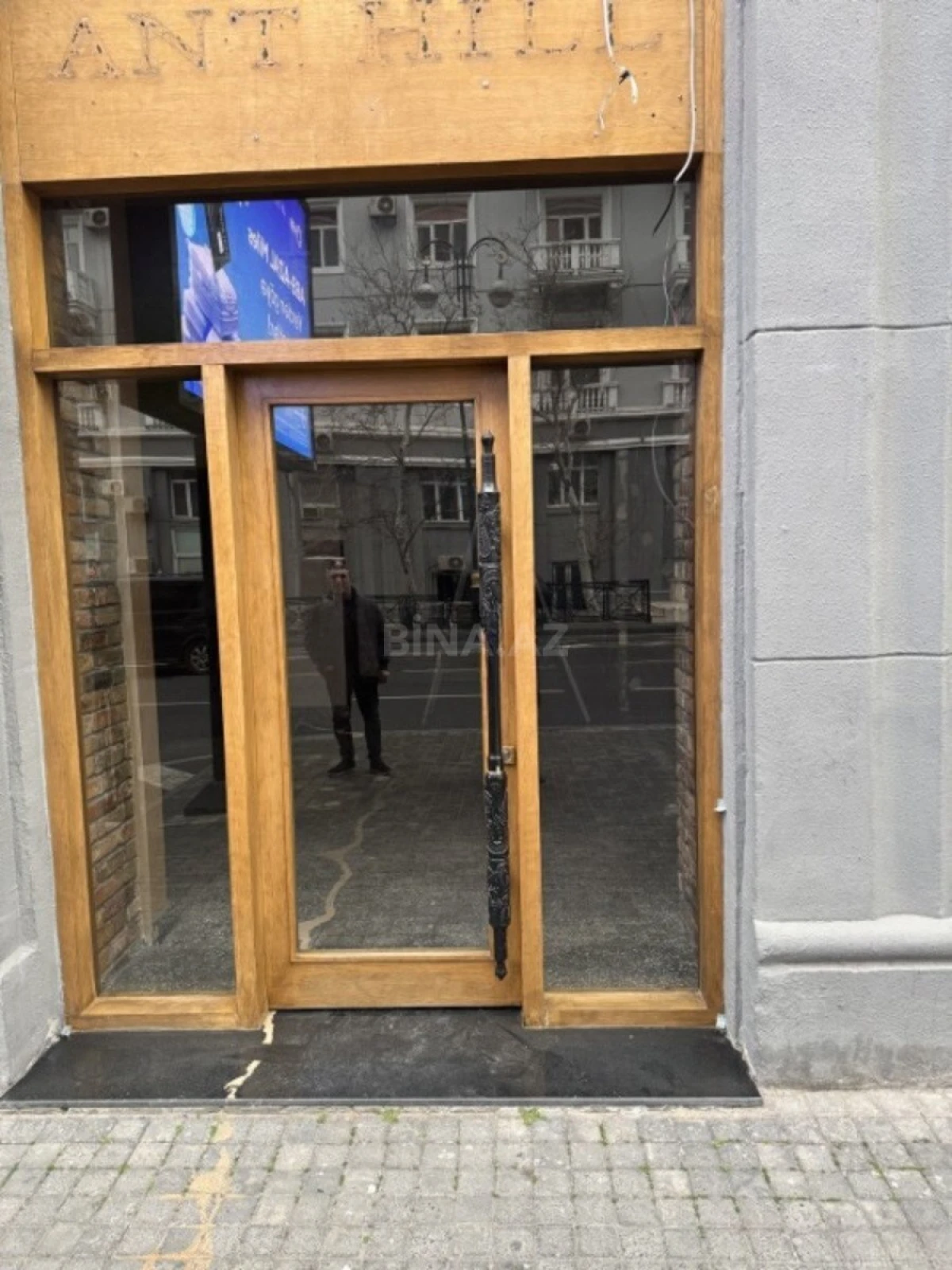 Kirayə verilir obyekt 100 m²