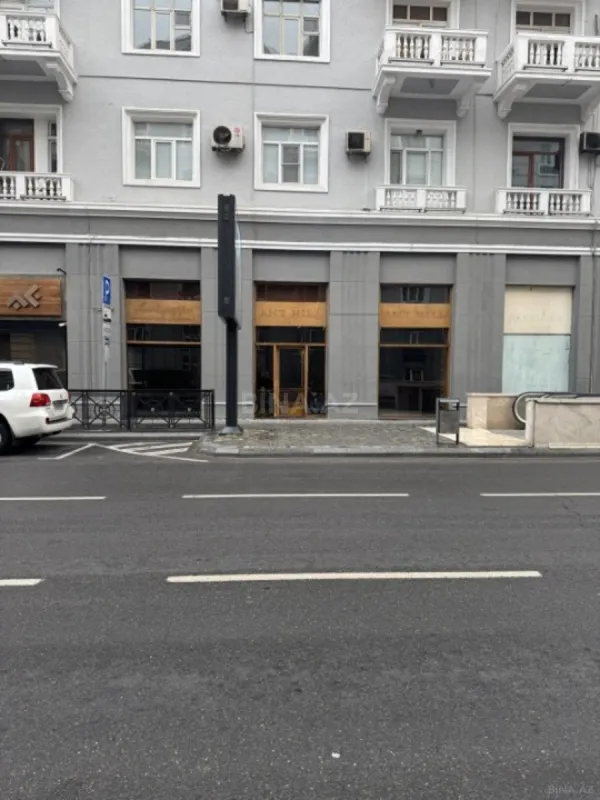 Kirayə verilir obyekt 100 m²