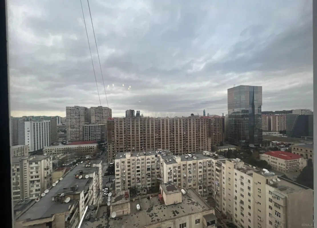 Kirayə verilir 3 otaqlı mənzil 95 m²