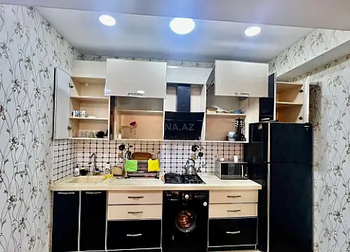 Kirayə verilir 3 otaqlı mənzil 95 m²