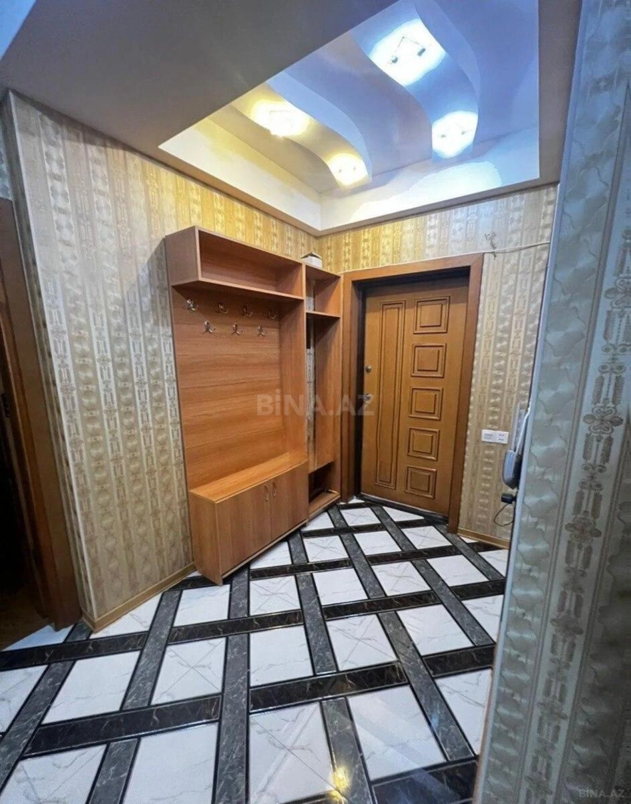 Kirayə verilir 3 otaqlı mənzil 95 m²