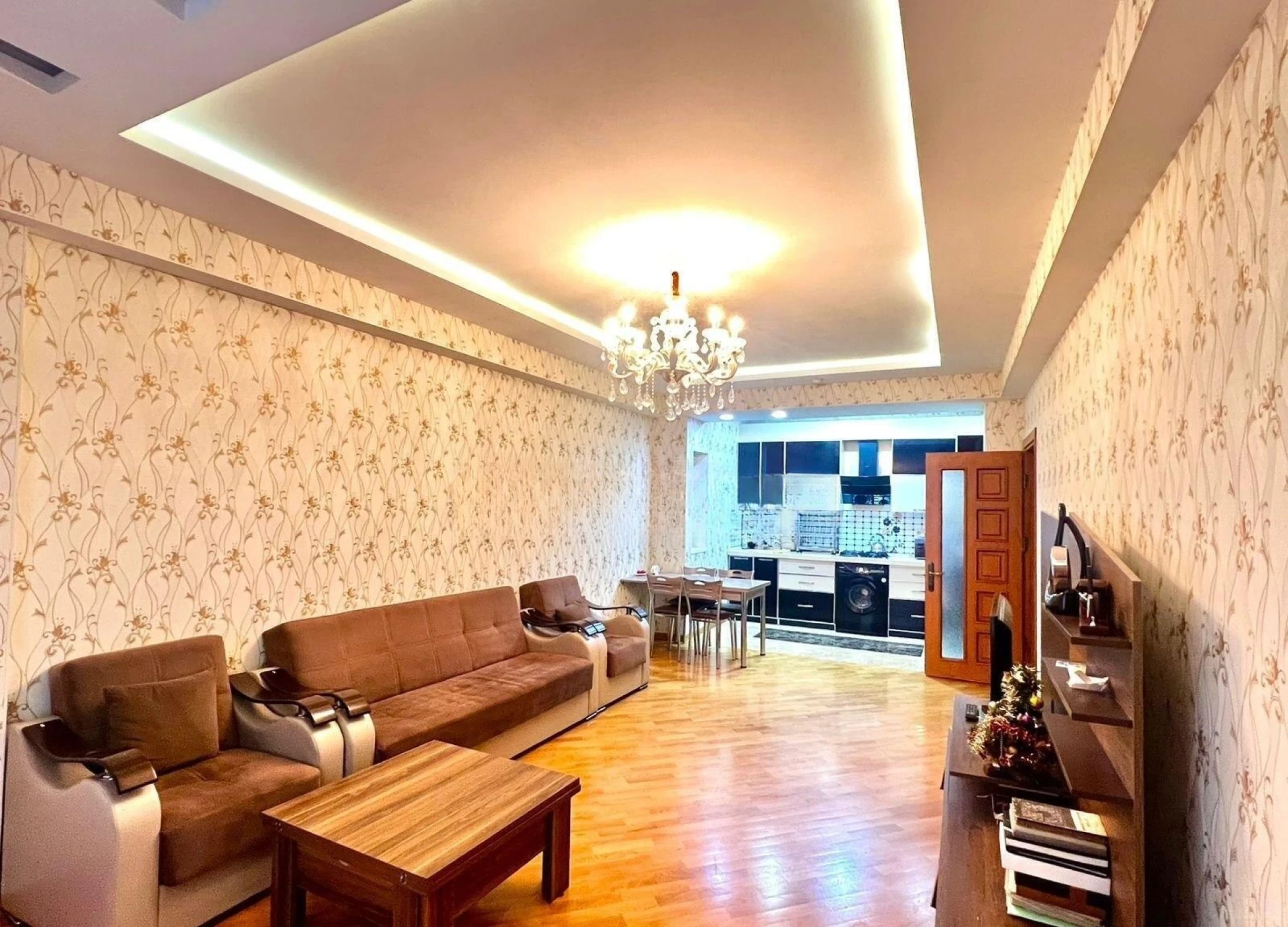 Kirayə verilir 3 otaqlı mənzil 95 m²