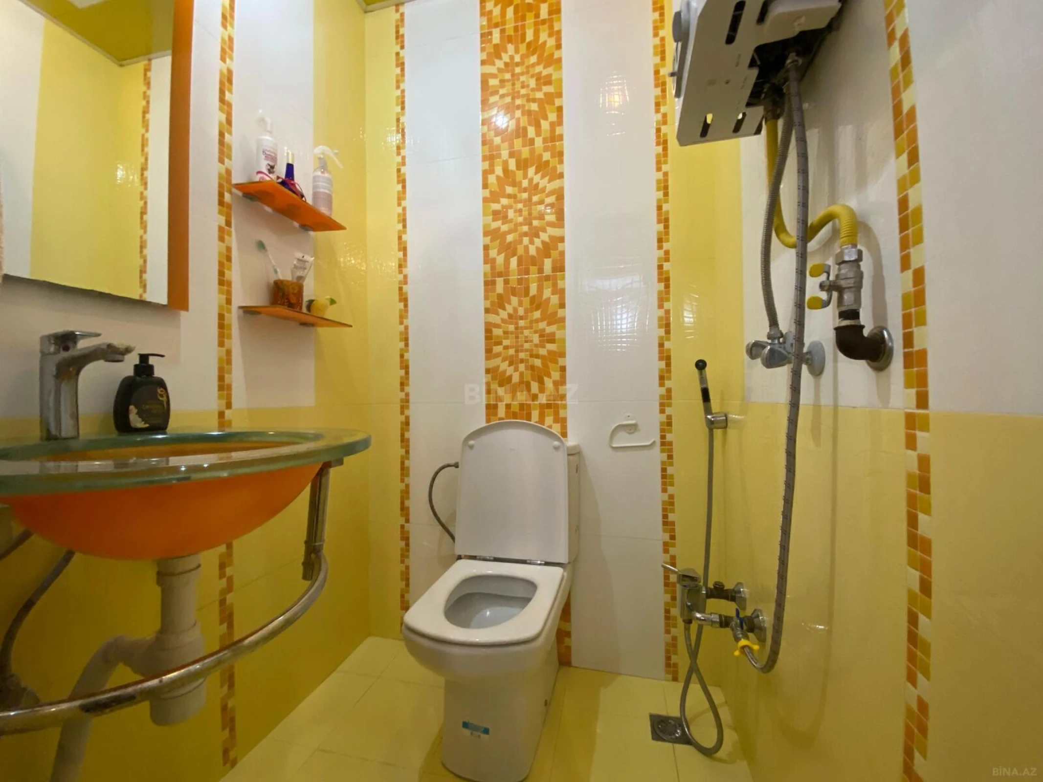 Satılır 3 otaqlı mənzil 125 m²