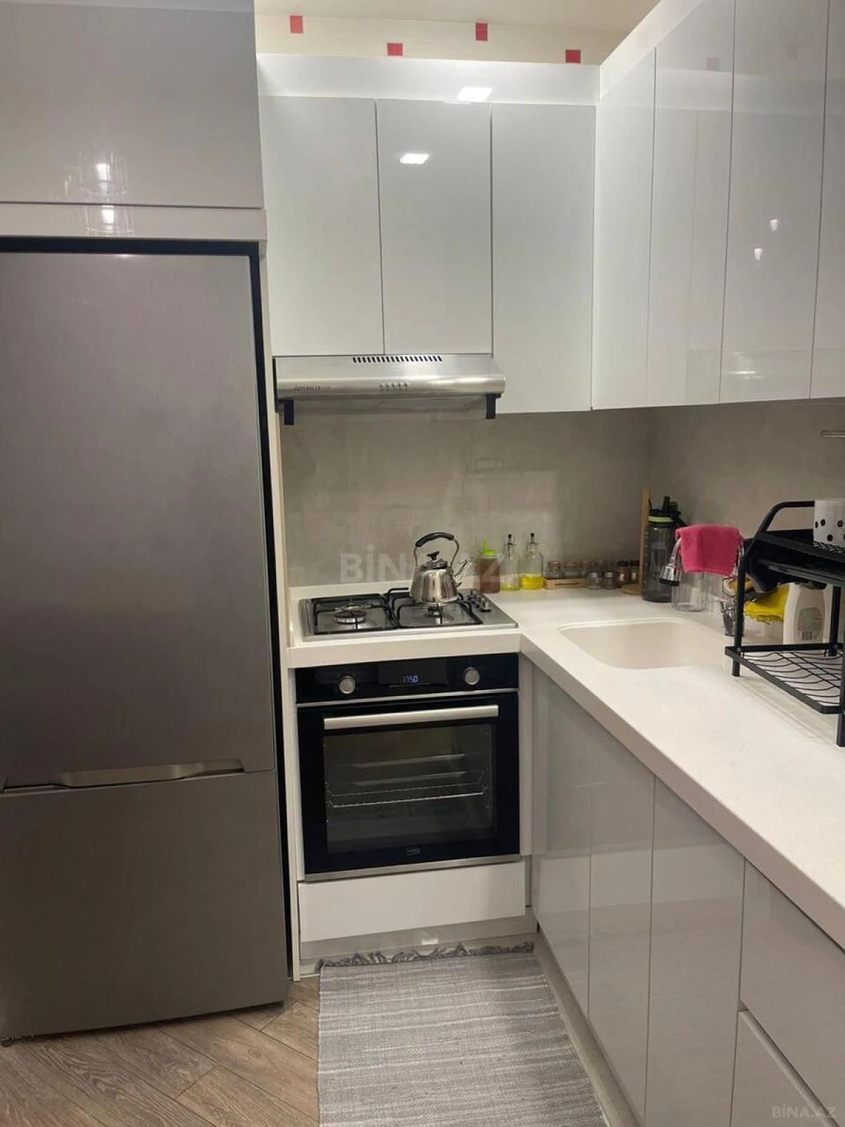 Kirayə verilir 3 otaqlı mənzil 110 m²