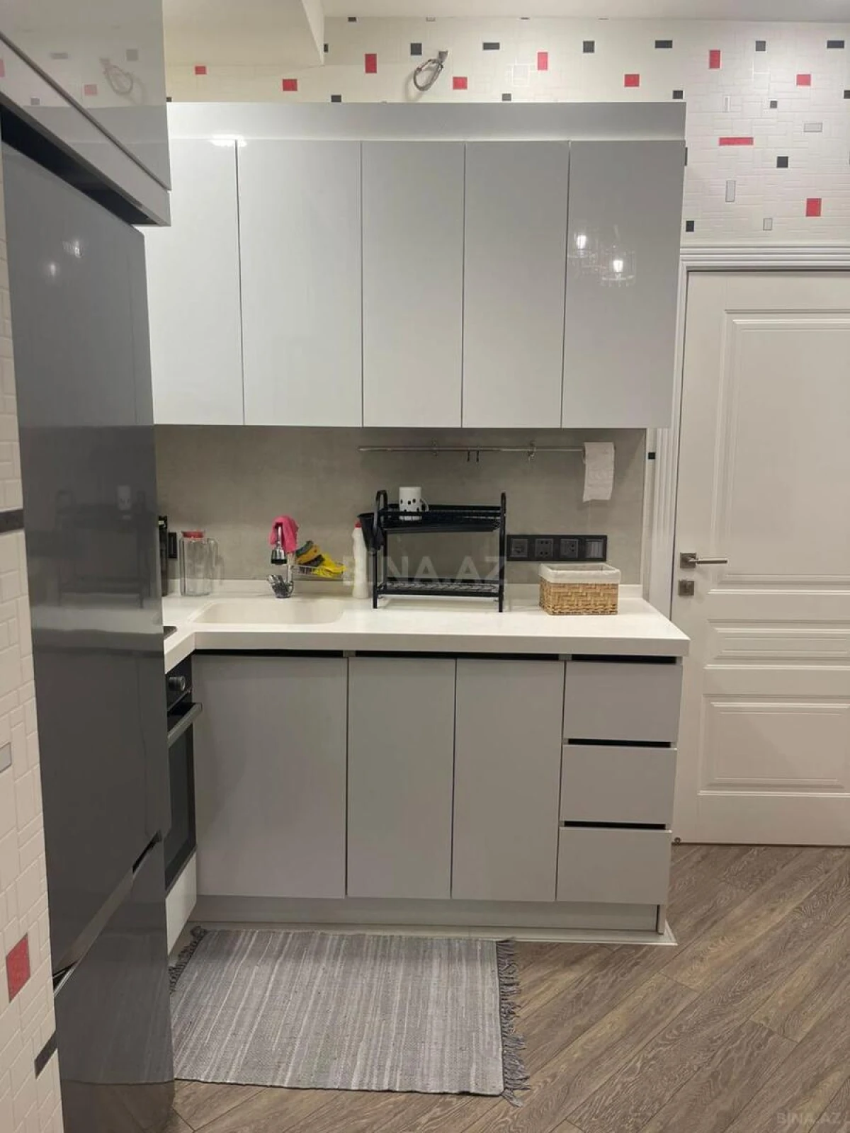 Kirayə verilir 3 otaqlı mənzil 110 m²