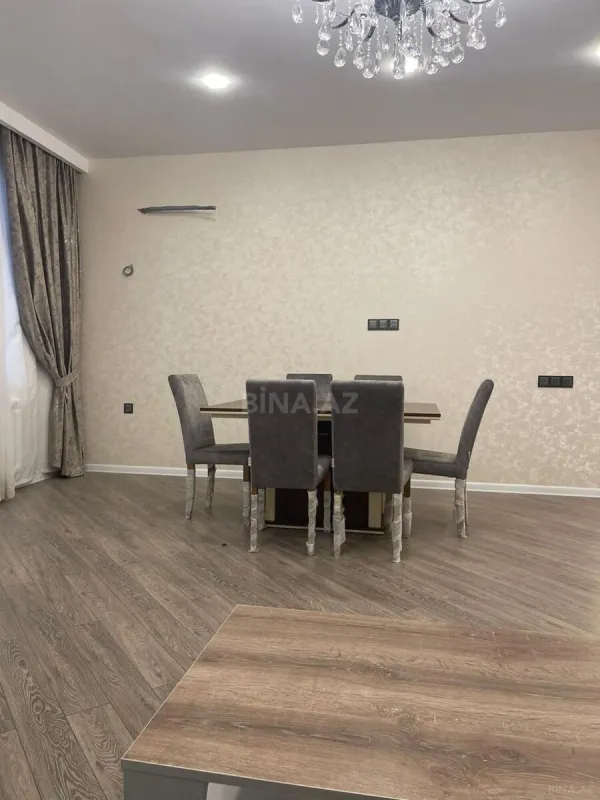 Kirayə verilir 3 otaqlı mənzil 110 m²