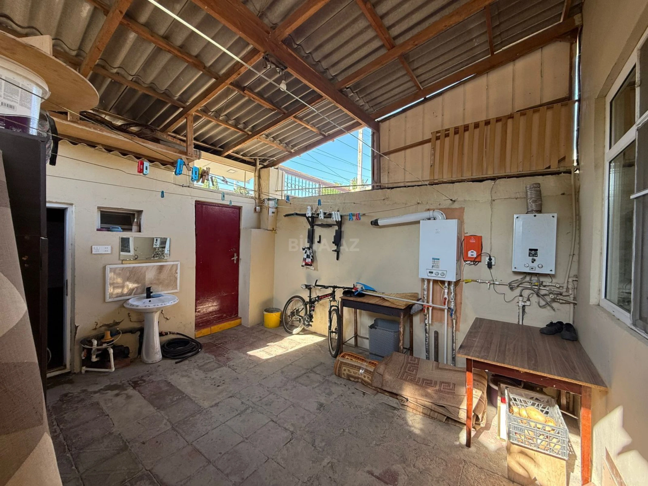 Satılır 2 otaqlı həyət evi 60 m²