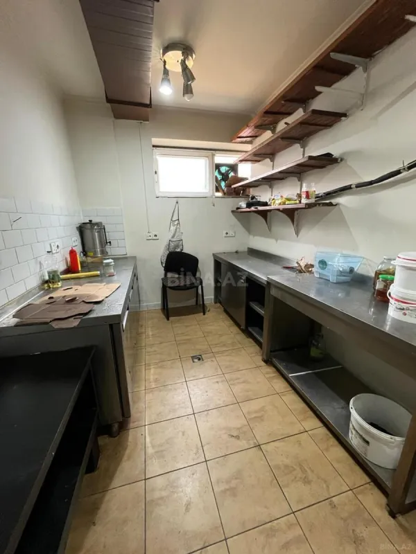 Kirayə verilir obyekt 150 m²