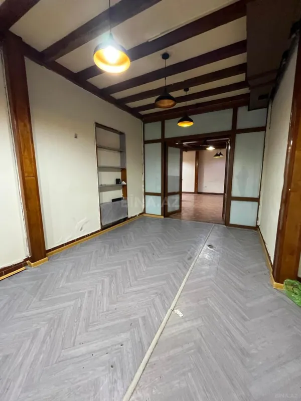 Kirayə verilir obyekt 150 m²