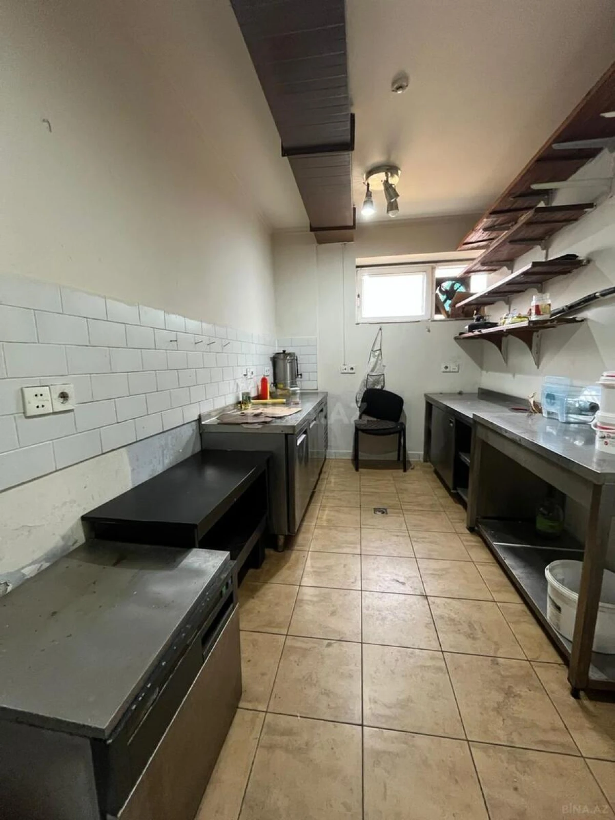 Kirayə verilir obyekt 150 m²