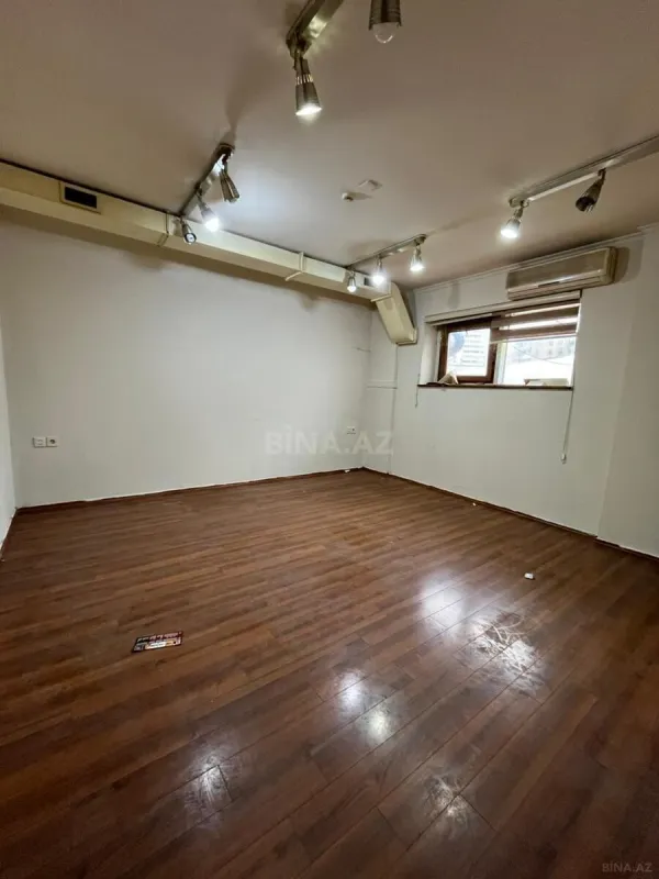 Kirayə verilir obyekt 150 m²