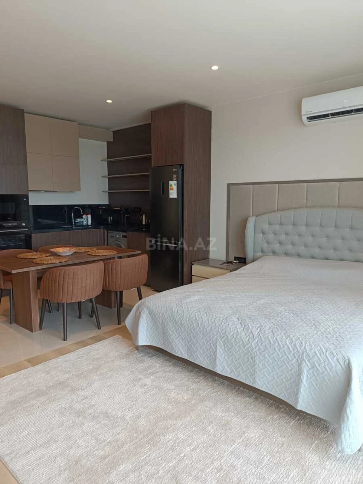 Kirayə verilir 1 otaqlı mənzil 60 m²