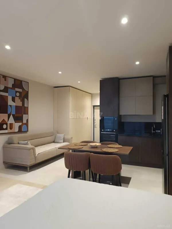 Kirayə verilir 1 otaqlı mənzil 60 m²