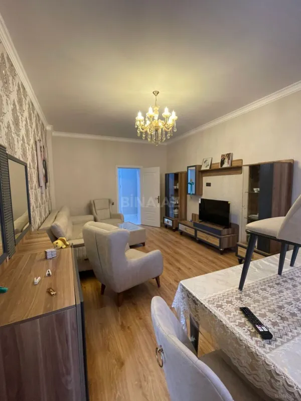 Kirayə verilir 3 otaqlı mənzil 100 m²