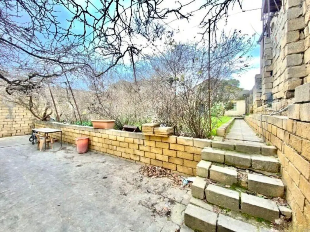 Satılır torpaq sahəsi 6 m²