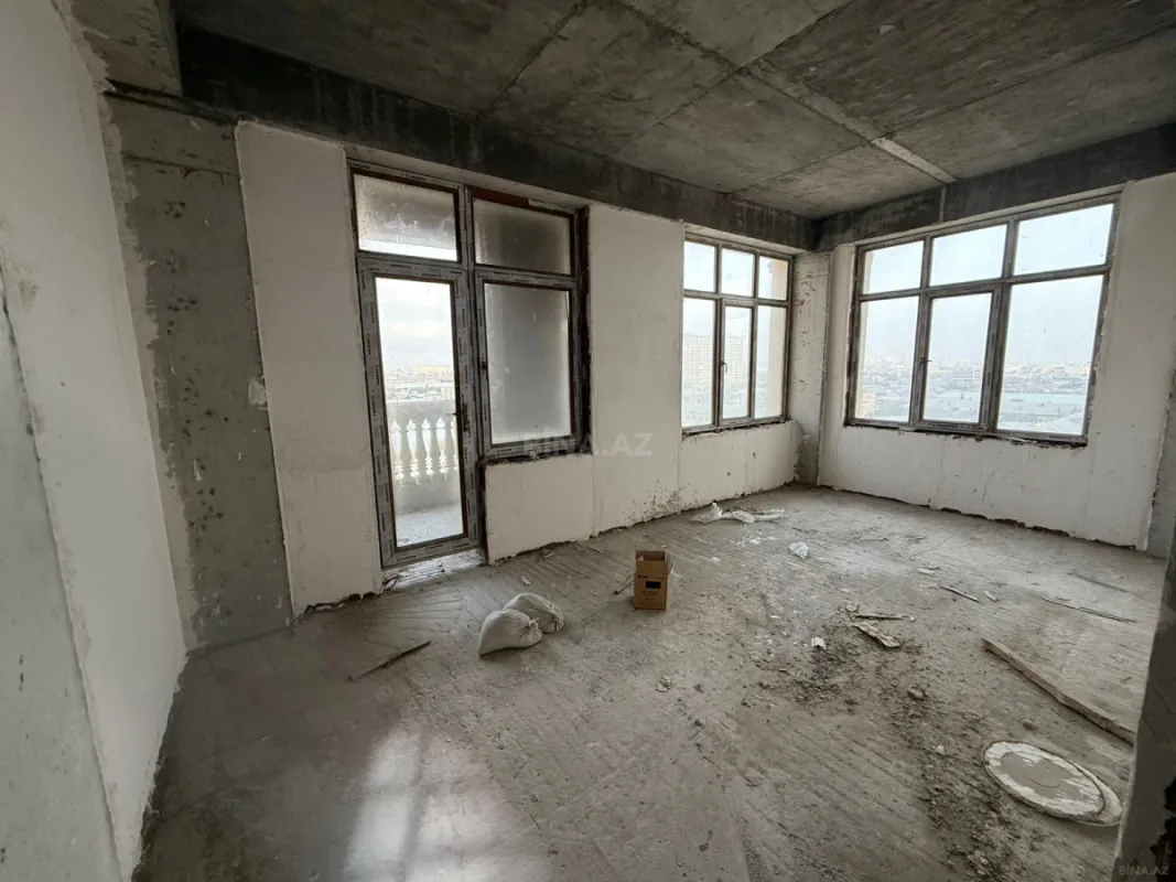 Satılır 2 otaqlı mənzil 80 m²