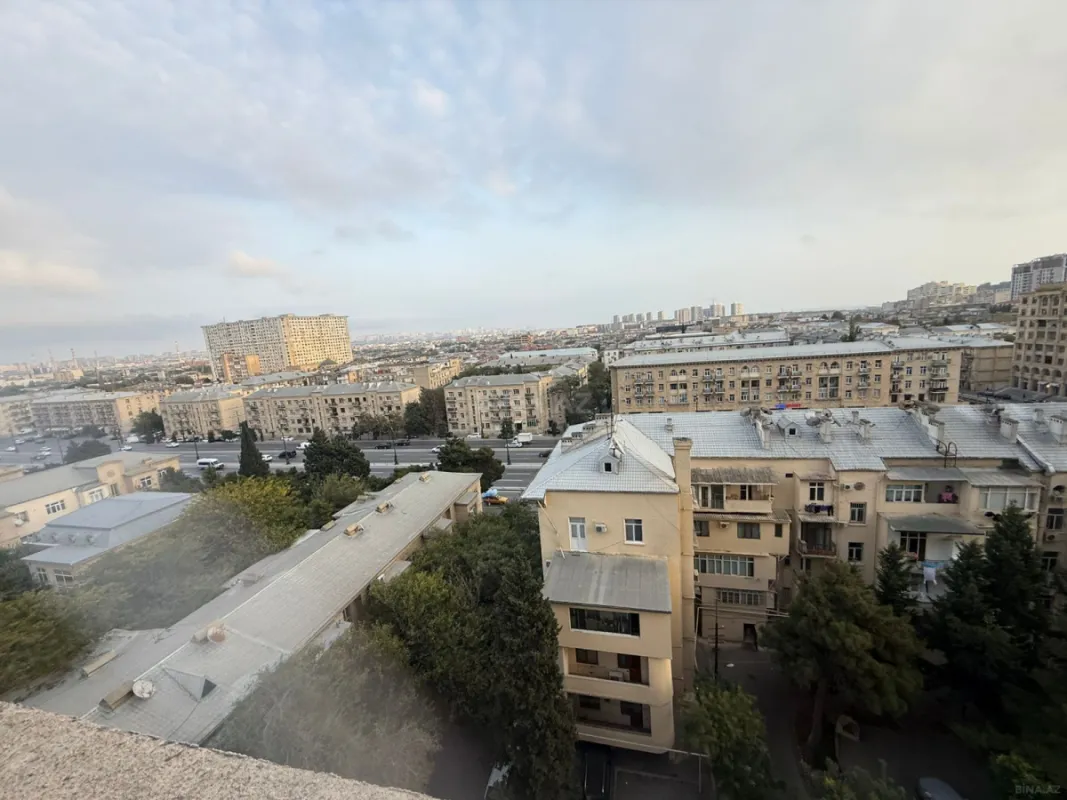 Satılır 2 otaqlı mənzil 80 m²