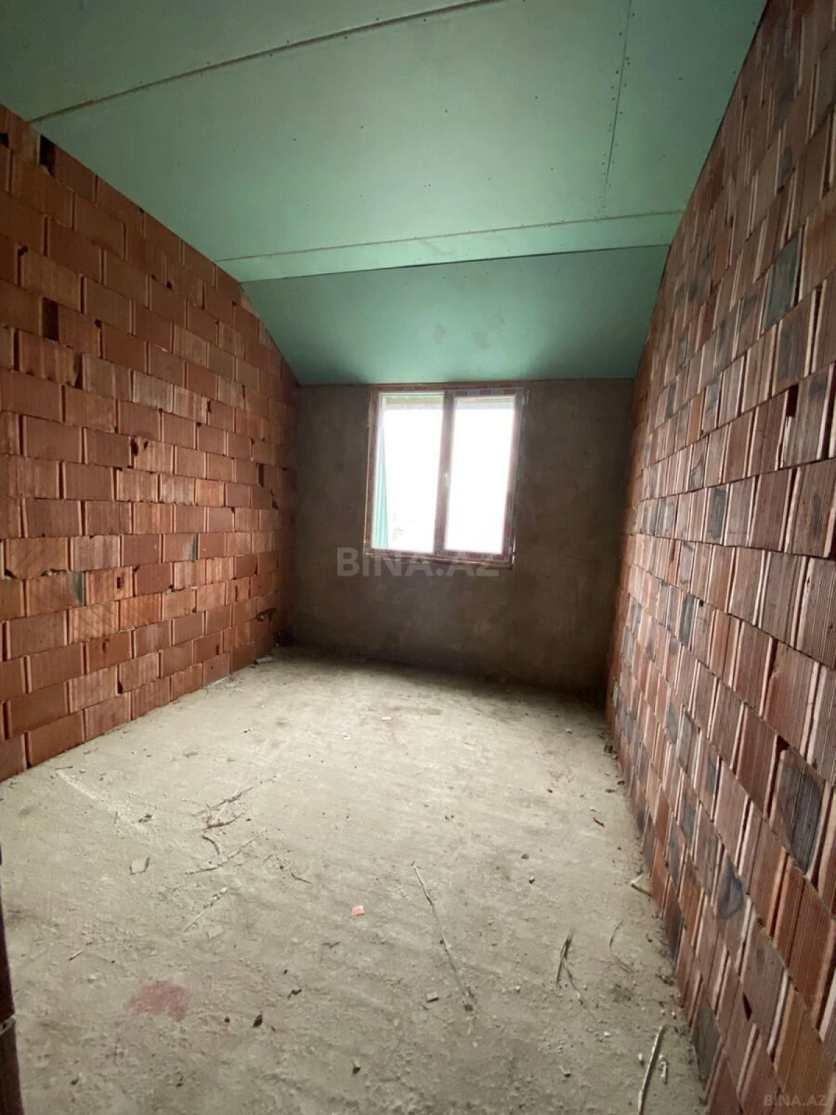 Satılır 1 otaqlı mənzil 44 m²