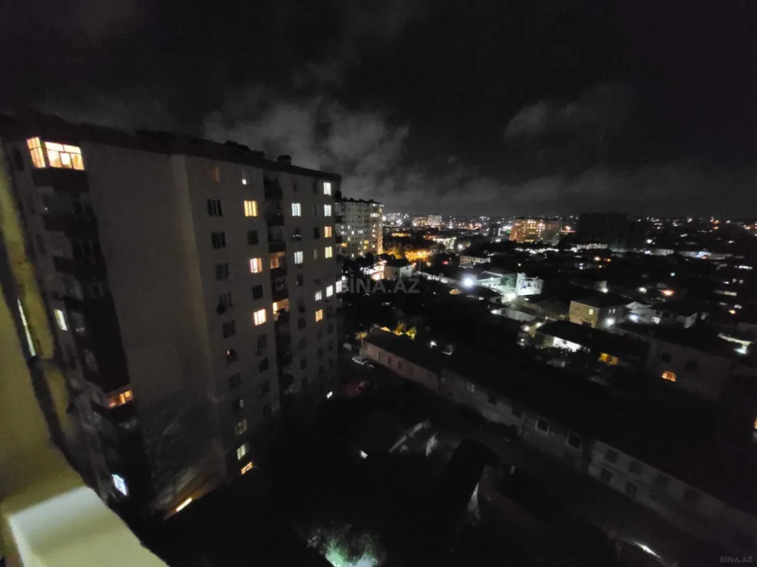 Kirayə verilir 2 otaqlı mənzil 90 m²