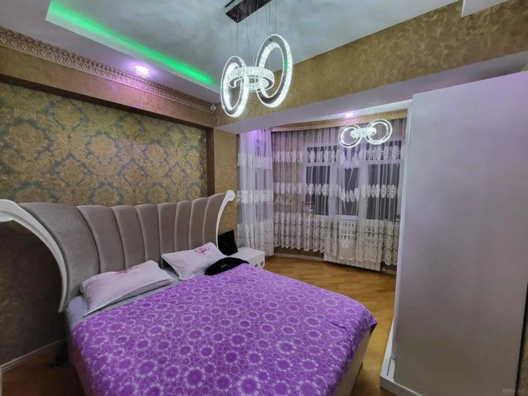 Kirayə verilir 2 otaqlı mənzil 90 m²