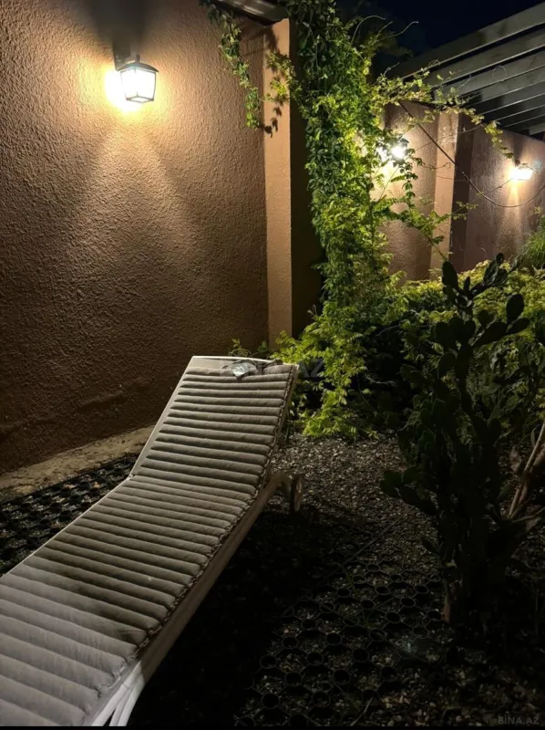 Satılır 4 otaqlı həyət evi 165 m²