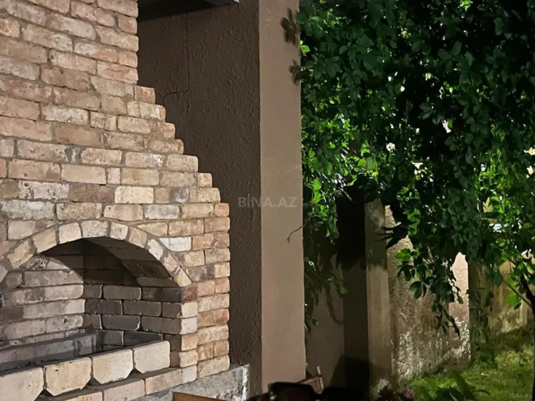 Satılır 4 otaqlı həyət evi 165 m²