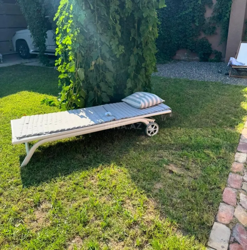 Satılır 4 otaqlı həyət evi 165 m²