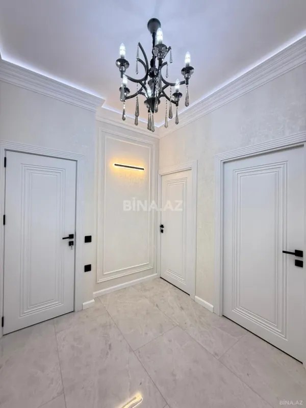 Satılır 2 otaqlı mənzil 63 m²