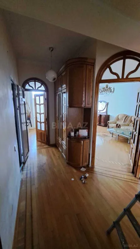 Kirayə verilir 3 otaqlı mənzil 110 m²