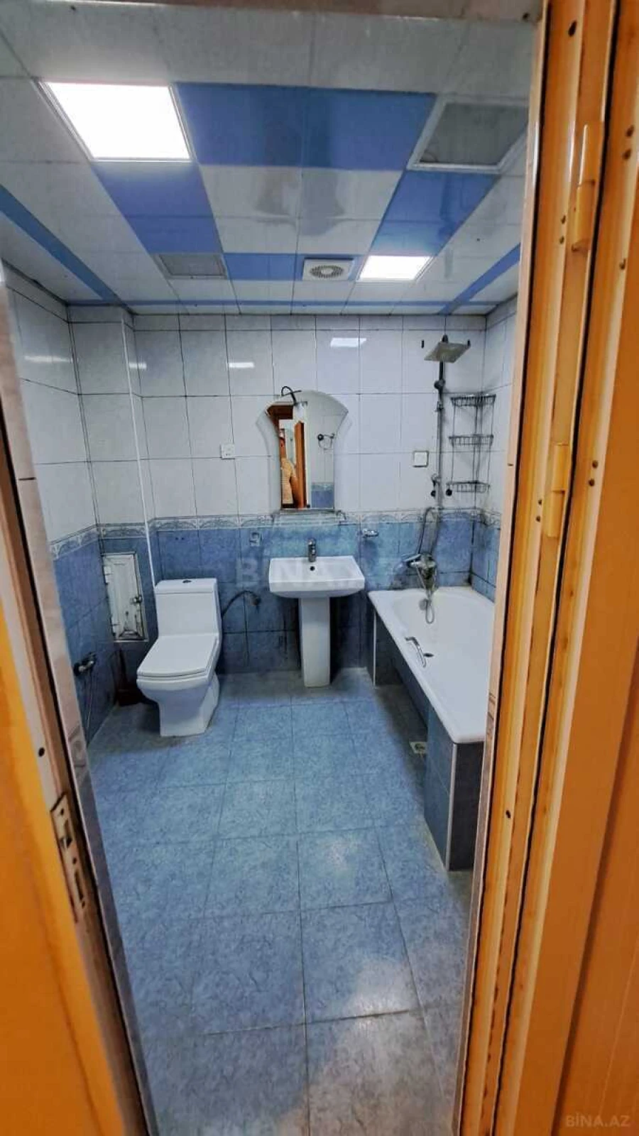 Kirayə verilir 3 otaqlı mənzil 110 m²