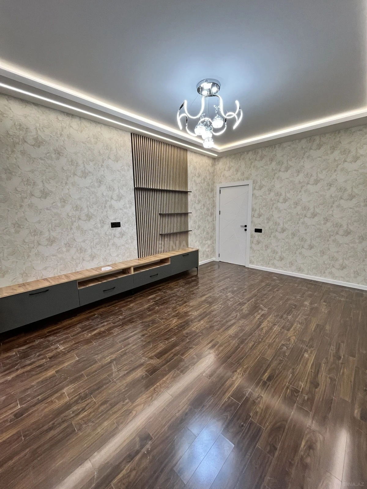Satılır 3 otaqlı mənzil 89 m²