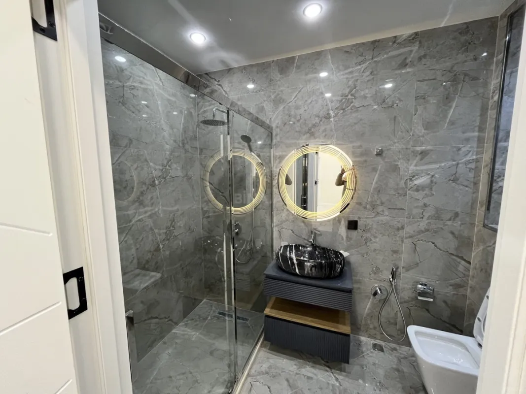 Satılır 3 otaqlı mənzil 89 m²