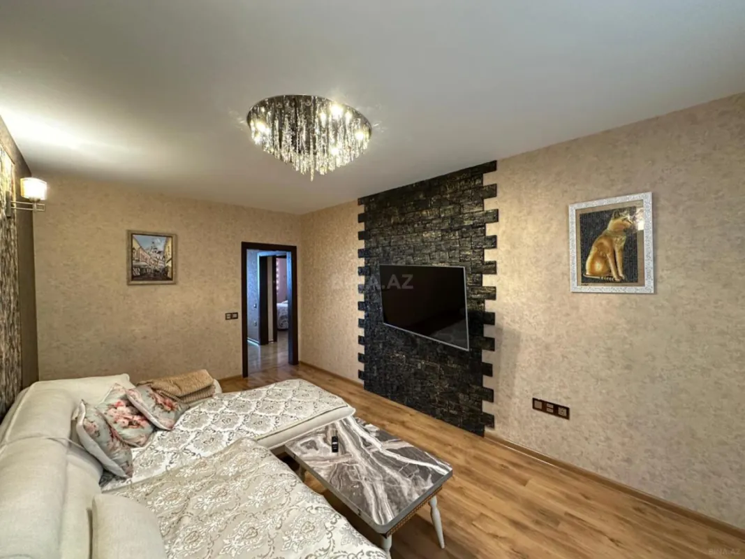 Satılır 3 otaqlı mənzil 80 m²