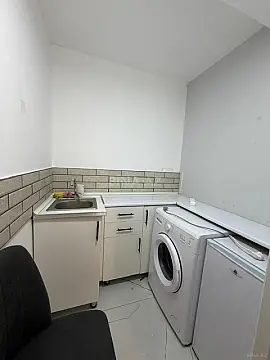 Kirayə verilir obyekt 80 m²