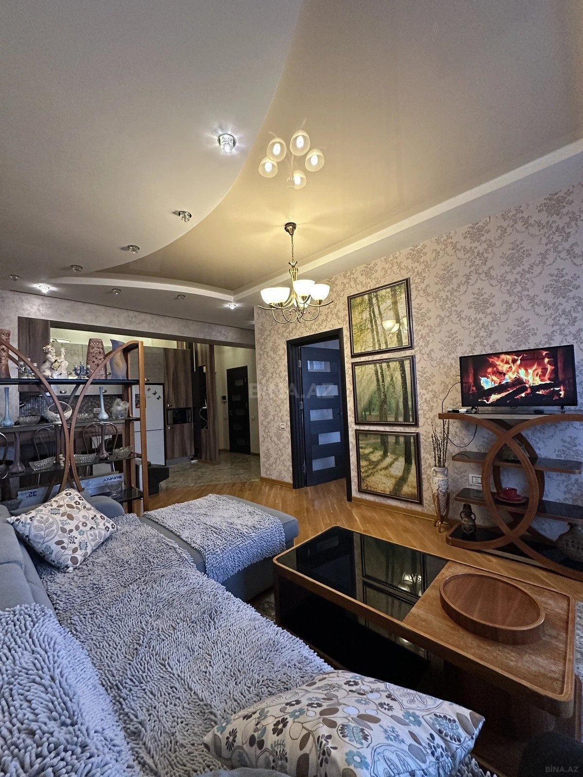 Kirayə verilir 2 otaqlı mənzil 60 m²