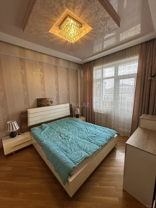 Kirayə verilir 2 otaqlı mənzil 60 m²
