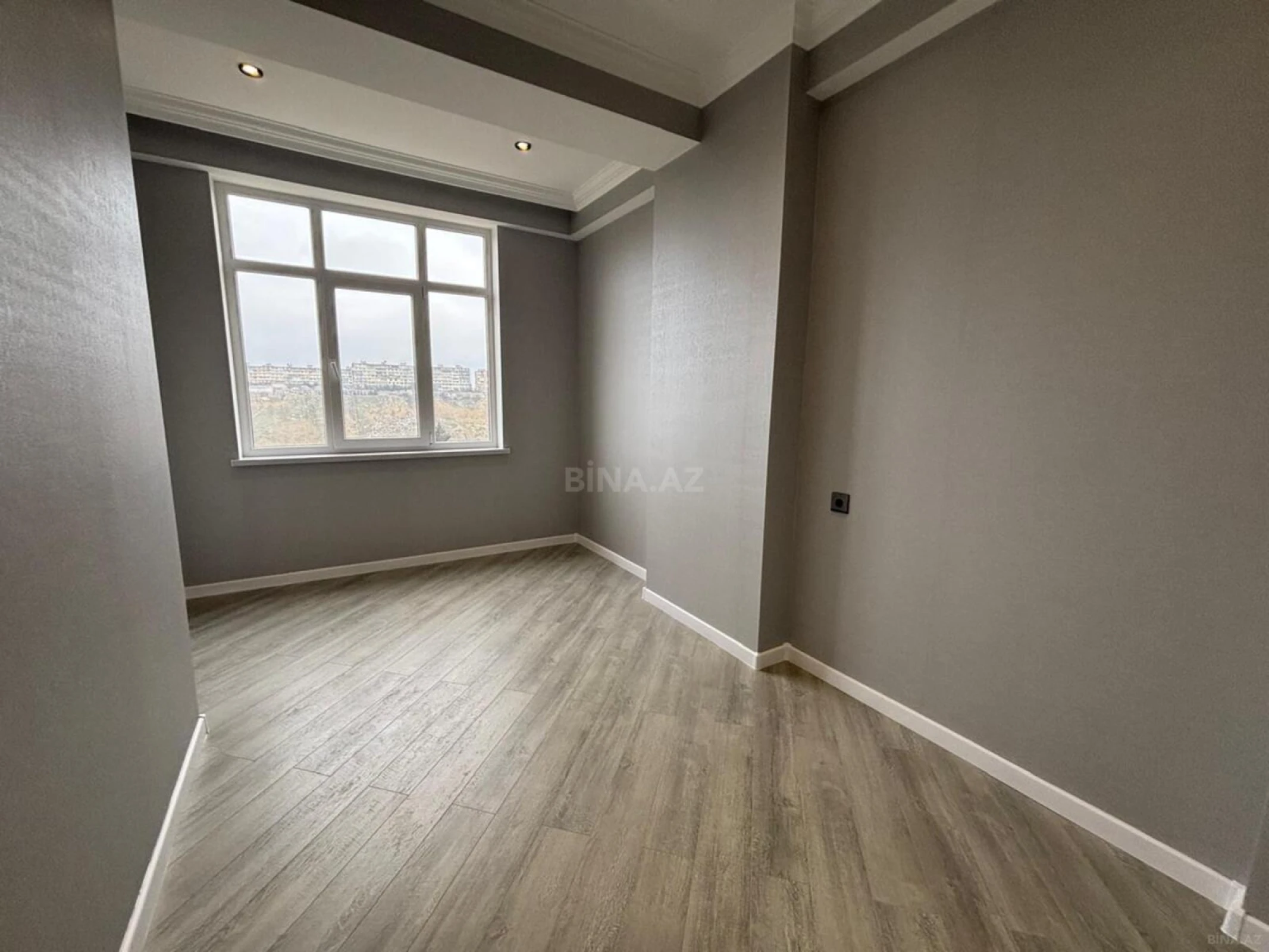 Kirayə verilir 3 otaqlı mənzil 100 m²