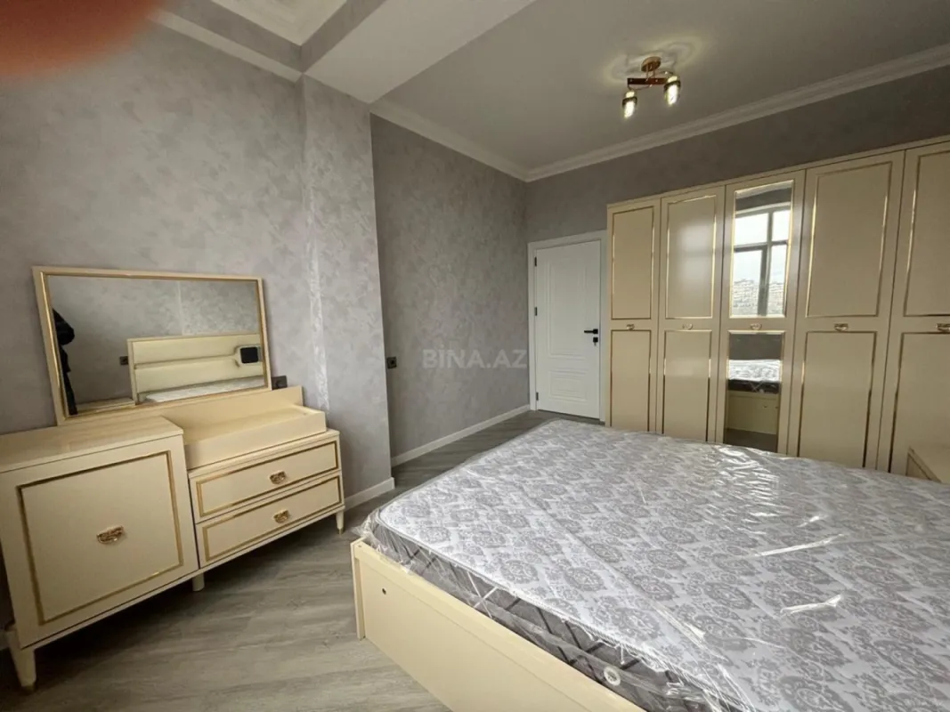 Kirayə verilir 3 otaqlı mənzil 100 m²