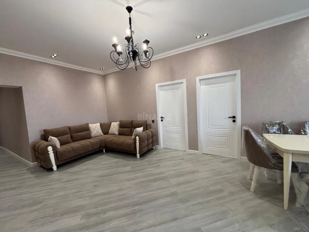 Kirayə verilir 3 otaqlı mənzil 100 m²