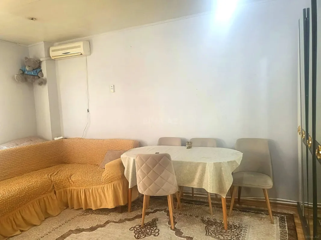 Satılır 2 otaqlı mənzil 45 m²