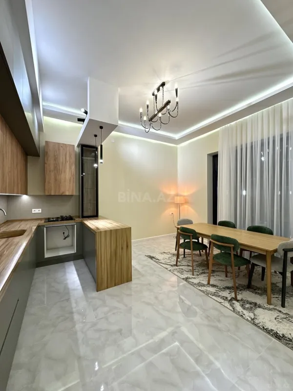 Satılır 4 otaqlı həyət evi 180 m²