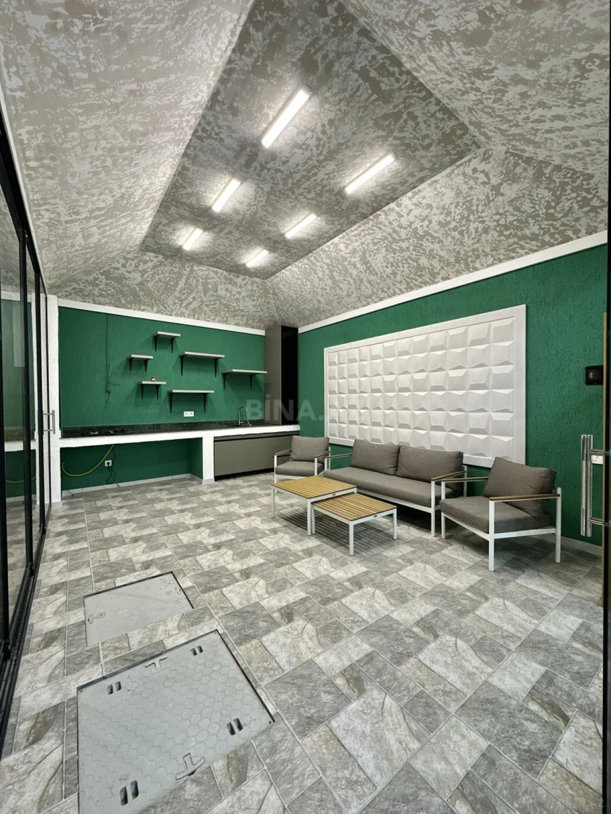 Satılır 4 otaqlı həyət evi 180 m²