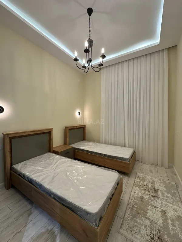 Satılır 4 otaqlı həyət evi 180 m²