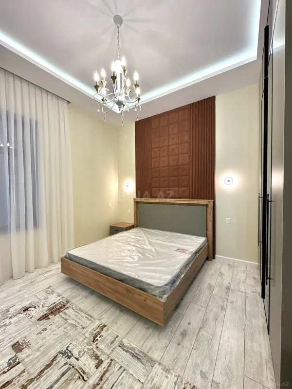 Satılır 4 otaqlı həyət evi 180 m²
