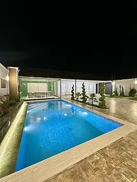 Satılır 4 otaqlı həyət evi 180 m²