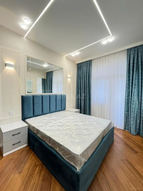 Satılır 2 otaqlı mənzil 70 m²
