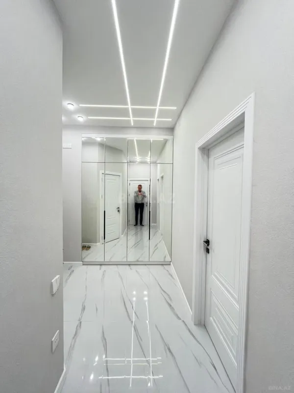 Satılır 2 otaqlı mənzil 70 m²